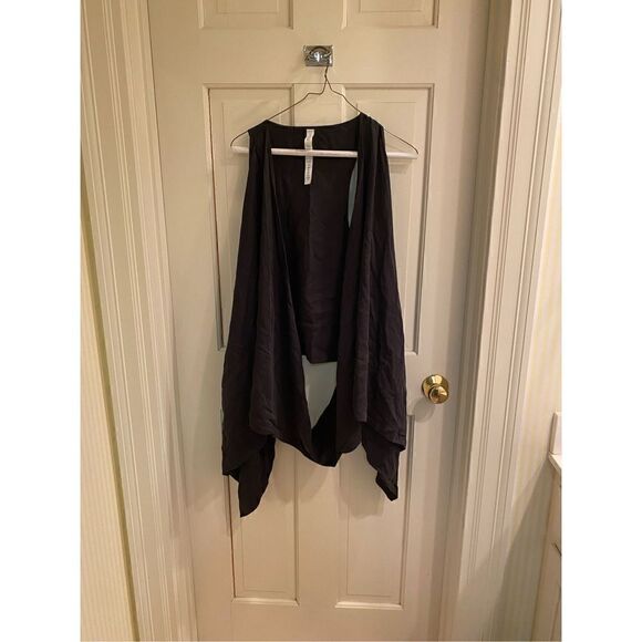 Lululemon tranquility sleeveless wrap size 10 - Picture 4 of 5